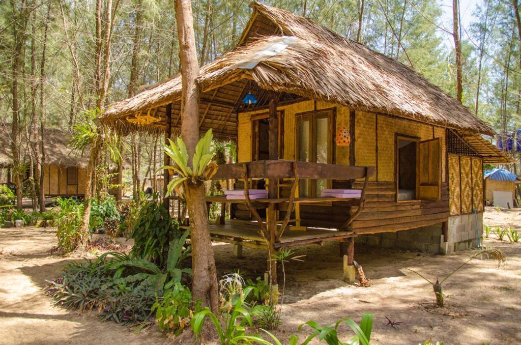 Horizon Eco Resort Ko Phra Thong Exterior photo