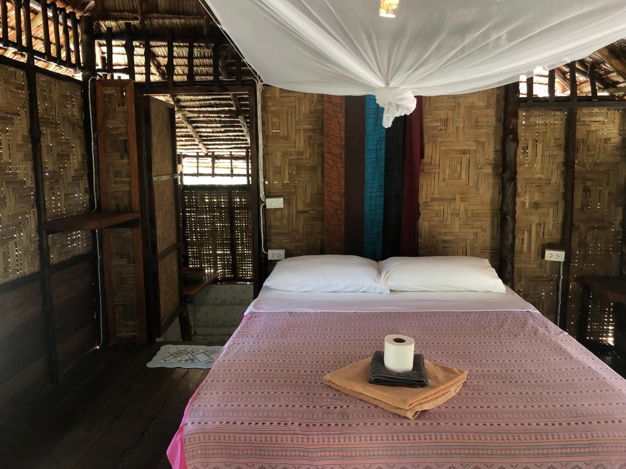 Horizon Eco Resort Ko Phra Thong Exterior photo